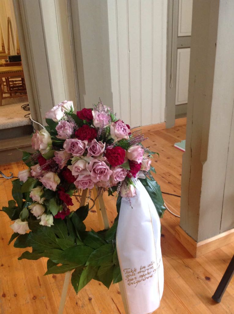 5917267bca19242cbfc039a5 blomster 19